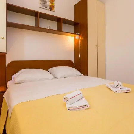 Apartments Seka - With Parking