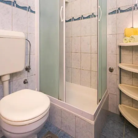 Apartments Seka - With Parking * Trogir
