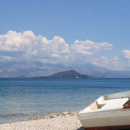 Apartments Seka - With Parking Apartmán Trogir