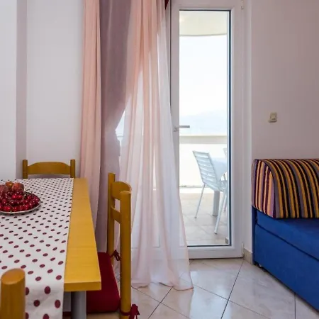 Apartments Seka - With Parking *