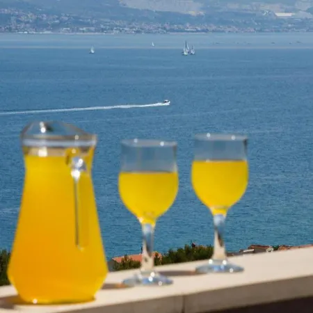 Apartments Seka - With Parking Apartmán Trogir