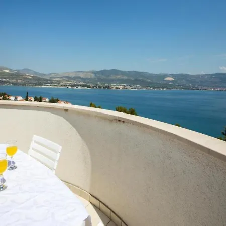 Apartments Seka - With Parking *