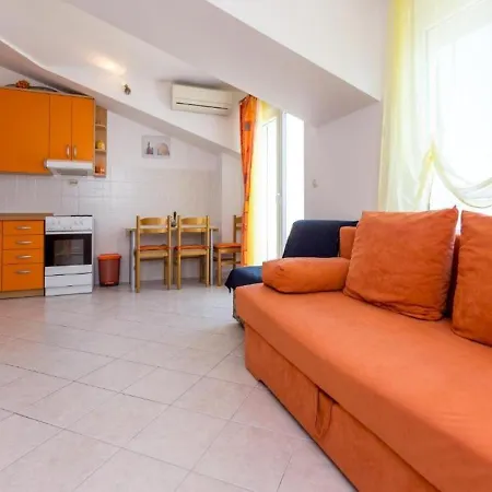 Apartmán Apartments Seka - With Parking